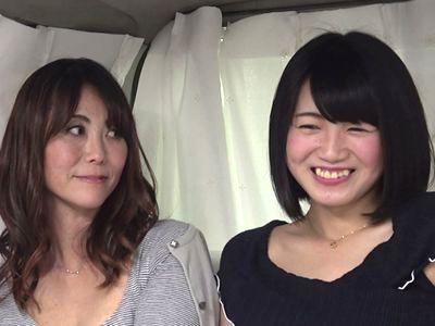 【母娘ナンパ】仲良し親子ナンパ企画で四十路熟女母親が娘の目の前で絶頂イキ！娘も参加するエロ親子丼3P乱交セックスで中出し！