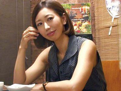 相席居酒屋でナンパした美女人妻をお持ち帰りし盗撮隠し撮り‼他人棒で浮気する奥様がエロ不倫セックスで生ハメ中出しされる！
