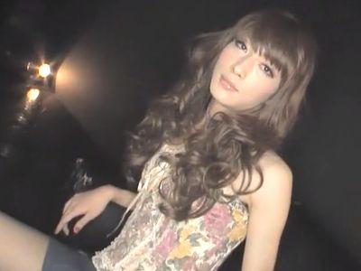 【女装子】美女ギャルお姉さんに女装した男の娘がペニクリフル勃起！おじさんにお尻の穴を責められ感じてしまうアナルセックス！