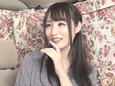 【熟女ナンパ】清楚美人なのにエロTバック美尻な40代美魔女美女人妻！バイブ責めから車内で生ハメ中出しされる不倫セックス！