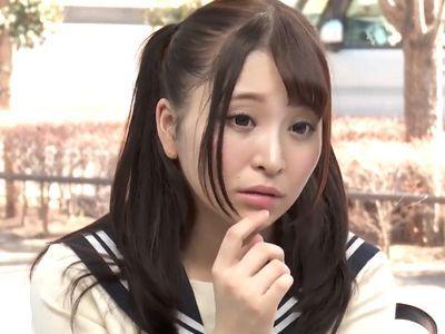 【マジックミラー】オナニー見せをお願いされた制服美少女jkが絶頂イキ⁉大量潮吹きお漏らし失禁から巨根ハメ中出しセックス！