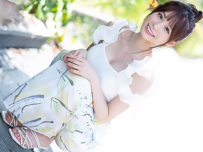 〖美少女×フェラ〗心を揺さぶる彼女の誘惑に応えその背徳的な瞬間を体感してみませんか？