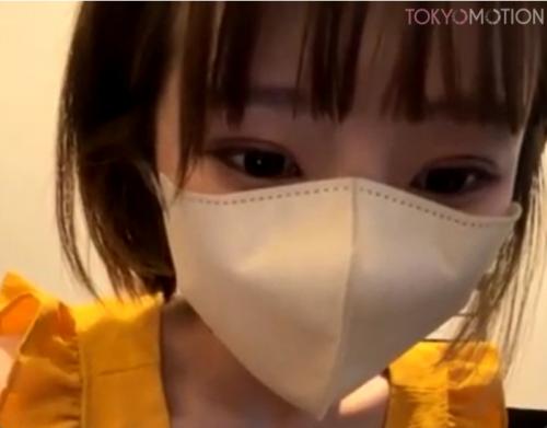 [エロライブチャット]可愛い巨乳美少女が柔らかおっぱいを揺らしエロ配信