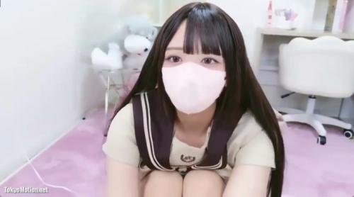清楚系スレンダー美少女が制服姿で登場♡可愛すぎるライブチャットが話題！[エロライブチャット]