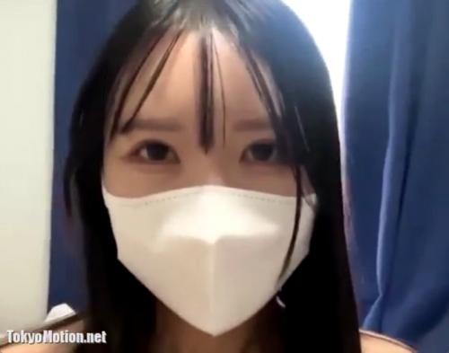 【限定公開】可愛い美女の腰振りダンスを生披露♡スレンダーBODYに釘付け[エロライブチャット]