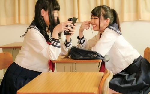 放課後教室に残って青春を送るJKを首絞めレイプ。泣いても容赦なくイマラチオして、濡らしたまんこにぶち込む