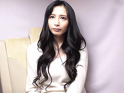 〖中出し〗魅力的な美貌と完璧なスタイルを持つ素人奥様が本能的な情熱を表に！彼の熱いテクニックで心身ともにとろける喜びｗｗｗ
