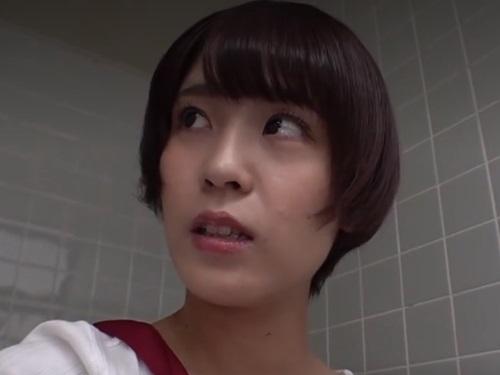 ［玉城夏帆］家事代行の人妻にデカチンを見せつけると『内緒にしてくださいね』とねっとりフェラチオで口内発射させてくれる