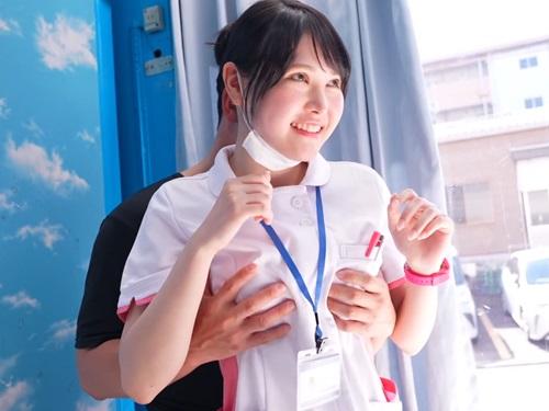 ［マジックミラー号］小児科に勤務する可愛い25歳の看護師さんに勃起したチ〇ポを見せつけ中出しセックスまでやってしまう