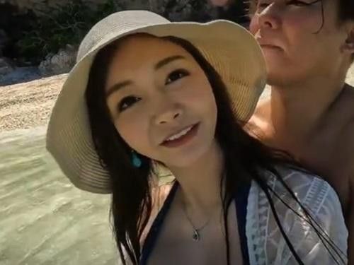 ［愛弓りょう］南国の美しい海でイチャついた後はホテルに戻って2人きりのハメ撮りセックスを楽しむ愛弓りょう