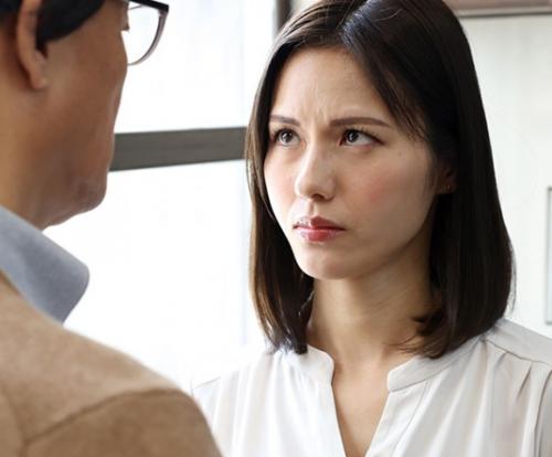 【人妻レイプ】『隣の旦那が浮気している？』注意した美人妻に逆上した隣人夫が牙を剥けた！？【武藤あやか】