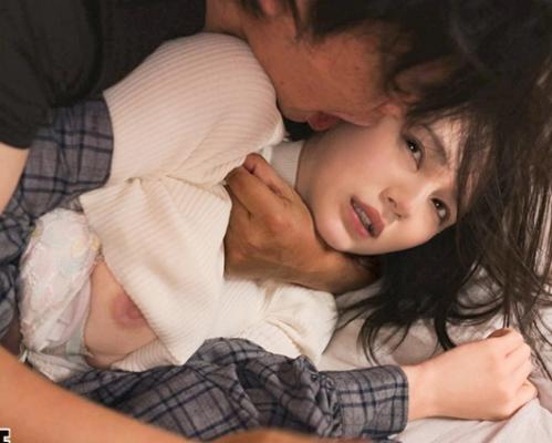 【美少女レイプ】『や、止めて下さい…』バイト先の気持ち悪い先輩に万引きを見られた！犯されてしまう美少女！【涼森れむ】
