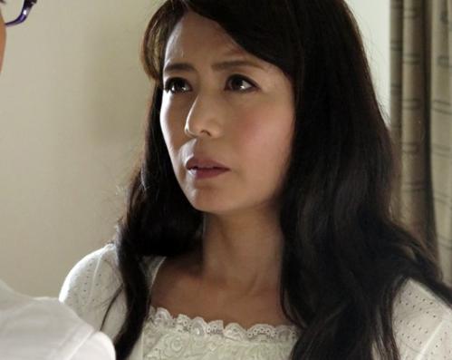 【人妻NTR】『最初は犯されたのに…』夫の部下との禁断の関係にハマってしまう清楚な美人妻！？【三浦恵理子】