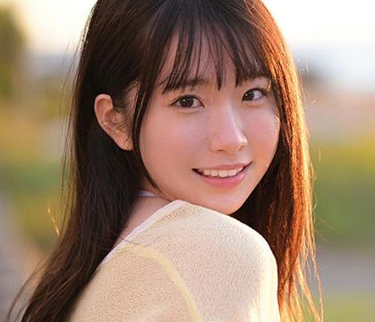 【ＡＶデビュー】『透明感溢れる20歳の正統派美少女？』高身長のスレンダー美少女が衝撃のデビューを飾った！【白上咲花】