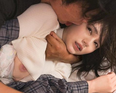 【JDレイプ】『万引きした事がバイト先の親父にバレた？』言いなりになって犯されるしかない美少女？！【涼森れむ】