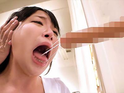 《加藤ももか×イラマチオ》巨大なオブジェクトを喉に迎え入れ涎を垂らしながら喘ぐ美少女の恍惚ｗｗｗ