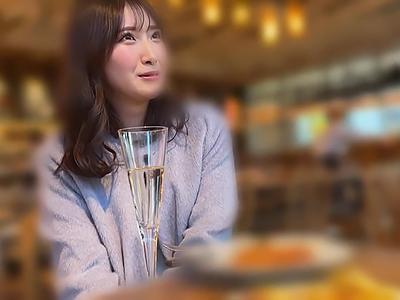 《ラウンジ嬢×中出し》秘密の夜の軌跡！生挿入で子宮を貫き精液を注入して絶頂の渦に巻き込む！
