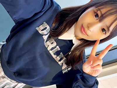 《ハメ撮り》オンナサンが誘う禁断の一時！驚異的な勃起ペニスの刺激で感じる喜びが際立つ瞬間！