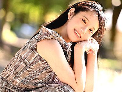 【月見若葉】元アイドルのGカップ巨乳なバリカワ女子さん初AVで濃厚フェラからの膣奥パコでハメまくるｗｗｗ
