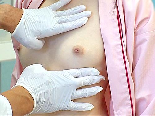 「はい…大丈夫です♥」変態医師のセクハラ健康診断に違和感を感じながら逆らえない制服女子が吐息を吐きながら隅々まで弄ばれた♥