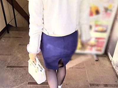 ＜ハメ撮り＞ホストに沼った人妻（29）チャラ男の言いなりになるガチ堕ち不倫妻の中出しSEX【素人/企画】
