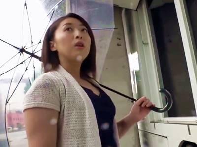 ＜マジックミラー号＞買い物帰りのムチムチ人妻！欲求不満そうな奥様にデカチンを見せつけ…美乳首だった主婦が淫獣乱交【素人】
