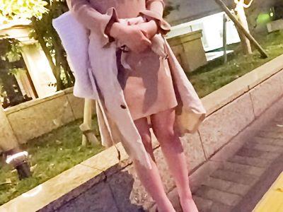 ＜人妻＞長身美脚のSS級素人！マッチョ男優に見劣りしない最高級ボディ！肉厚美尻の妖艶エロ奥様とハメ撮り無許可中出し♥