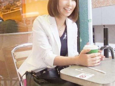 ＜素人ナンパ＞35歳スレンダー巨乳OLがイケメンに完堕ち！クール美女の本性はムッツリ潮吹き性欲モンスター♥【企画】