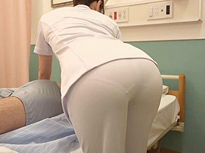 『私のお尻で勃起したんですか？♡』プリケツエロ尻ナースのスケパンティに欲情！長身の美人ナースに痴女られ…【森沢かな】