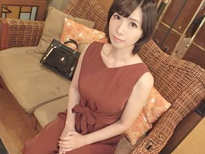 ＜素人＞34歳バツイチ子持ちのS級美形熟女！落ち着いた大人の色気漂うエロ美魔女がしっとり初撮りセックス