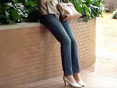 【新B級素人初撮り】沙耶さん 32歳 主婦　高速フェラで涙を流すドMな長身妻の生々しい初脱ぎハメ撮り映像＜三十路＞