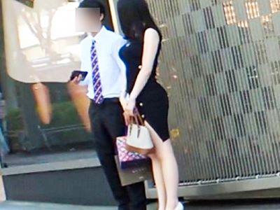 【S級素人NTR】街のカップルから抜群スタイルの美女を寝取り！寝取られたい変態彼氏の前でパイパンお股を突かれ連続イキ♥