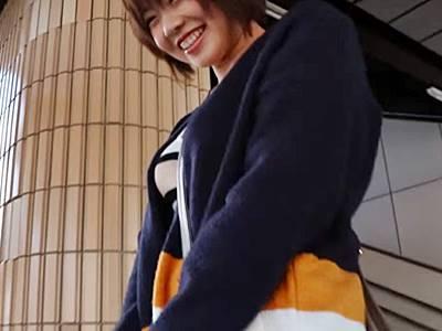 ＜素人＞38歳には見えない若々しい奥様♡8年ぶりのSEXにパイパンま●こを濡らす超敏感三十路人妻のハメ撮り不倫H