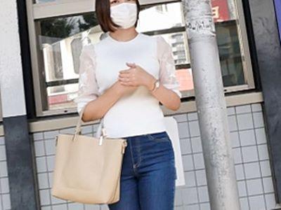 ＜人妻＞不倫など縁のなさそうな清楚な三十路奥様 スパンキング好きな超敏感美尻妻が喘ぎっぱなしのハメ撮り不倫