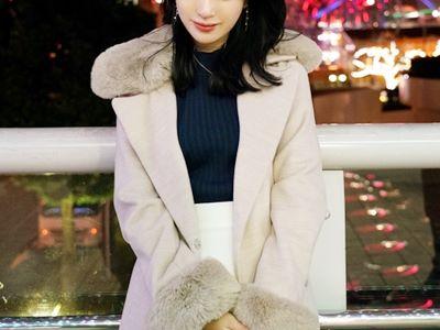 ＜人妻＞「夫は淡泊で…」スレンダーな上品美人妻！男性経験も少ない清楚妻がはしたなく潮吹き！変態他人棒でイかされまくり！！