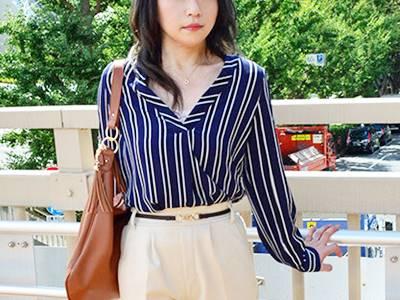 ＜人妻＞四十路で母乳の出る熟女ママさん！産後のオマ●コに容赦なくち●ぽをねじ込まれ白濁汁を噴射しながらハメ撮り不倫！