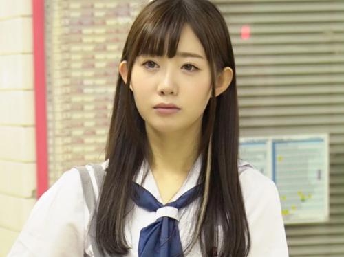 【JKレイプ】童顔で色白スレンダー美脚なミニスカ制服がエッチな女子高生に電車痴漢！家に忍び込んで睡眠薬で鬼畜な昏睡レイプ