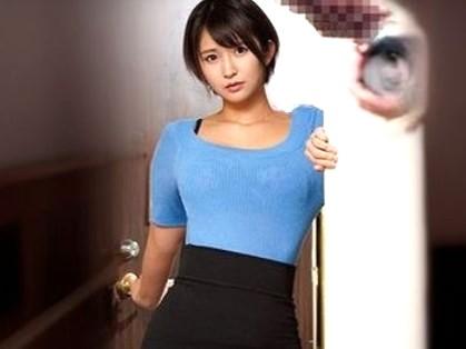 【人妻NTR】AVを大音量で見てたら隣家の奥さんが苦情に来て…フル勃起デカチンを見せたら興奮した隣人妻が寝取られ不倫堕ち