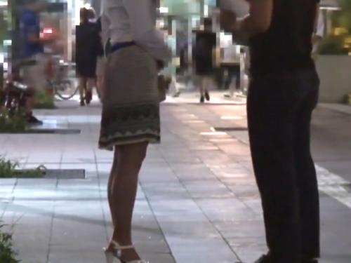 【熟女ナンパ】上品で色香漂うセレブ美熟女に声掛けて性感チェック！欲求不満な奥さんが他人棒に発情してホテルお持ち帰り不倫H