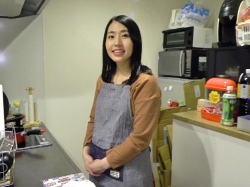 【人妻ナンパ】『おじゃましまーす！』旦那が自宅を空ける短時間でAV撮影！三十路美熟女がNTR不倫中出しでエロ痙攣絶頂イキ
