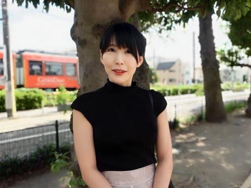 【熟女ナンパ】マッチングアプリでゲットした40才スレンダー美人妻は敏感体質！久々の刺激に興奮してイキ潮お漏らし痙攣絶頂