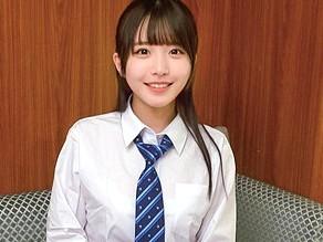 【素人ナンパ】吹奏楽部の清楚で大人しそうな学生に声掛けて『痴漢体験のイキ我慢』企画！敏感に潮吹きお漏らしマンコに生中出し