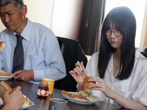【兄妹相姦】喪女ニートな妹のめちゃくちゃ本気オナニーを見てしまって…道徳心と倫理観が崩壊して妹に発情する性欲モンスター化