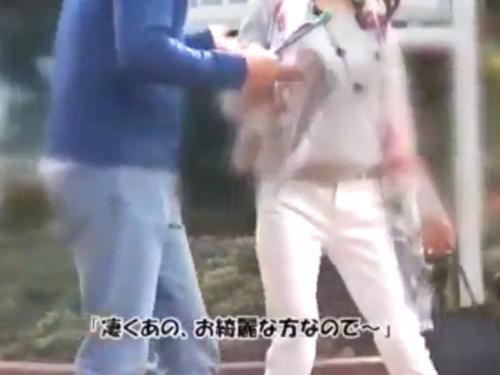 【人妻ナンパ】清楚でお洒落な雰囲気で脱ぐとエロ巨乳おっぱいな美熟女にエッチなインタビュー！興奮する美魔女との不倫中出しH
