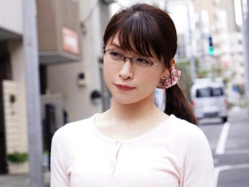 【人妻レイプ】交通事故で働けない夫の代わりに家計の為に建設事務で働く美人妻…酔わされて弱みを握られて作業員の肉便器扱いに