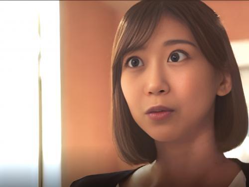 ミニスカの美人人妻上司に深夜残業で発情して襲うと上司も欲求不満なのかチ〇ポ入れて中出して不倫性交 琴井しほり