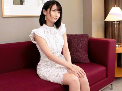 ＜人妻ハメ撮り＞清楚な三十路巨乳熟女は旦那とはセックスレスで悩んだ末、男優のチ〇ポを入れて濃厚SEXでイキ乱れる
