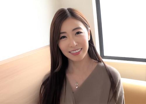 ＜巨乳人妻＞清楚でHカップ爆乳四十路スレンダー人妻は女社長で営業マンのチ〇ポでハメ撮り不倫セックスでイキ乱れる