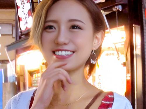 「ヒャ～ちが～う」しっかりこんがり日焼けの美人保育士さんがほろ酔いで豹変してちゅぱちゅぱフェラして突かれまくる