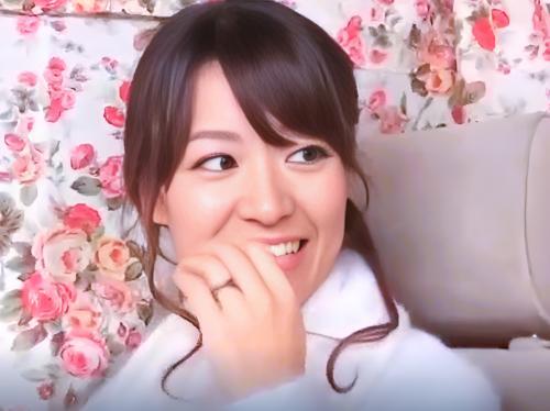 ＜人妻ナンパ＞まったく四十路になんて見えないセレブ人妻は久々のセックスで絶頂昇天して無許可中出しに唖然